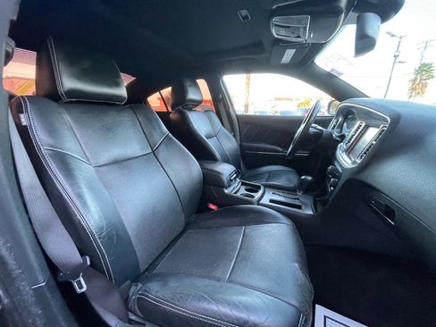Used 2013 Dodge Charger R/T image 13