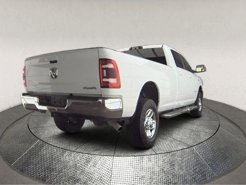 Used 2022 RAM 2500 Big Horn w/ Safety Group B AWD/4WD image 3