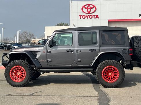 Used 2021 Jeep Wrangler Unlimited Rubicon image 9