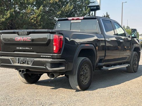 Used 2020 GMC Sierra 3500 Denali w/ Denali Ultimate Package AWD/4WD image 4
