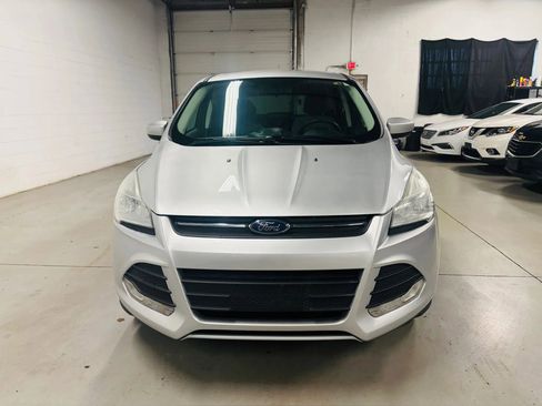 Used 2014 Ford Escape SE image 3