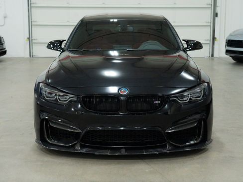 Used 2018 BMW M3 image 2