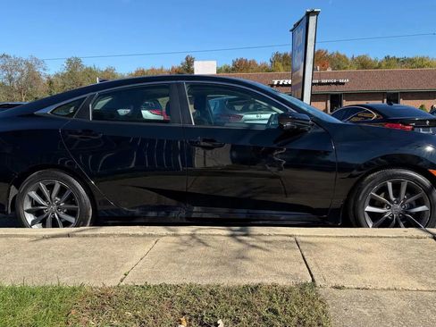 Used 2020 Honda Civic EX-L image 5