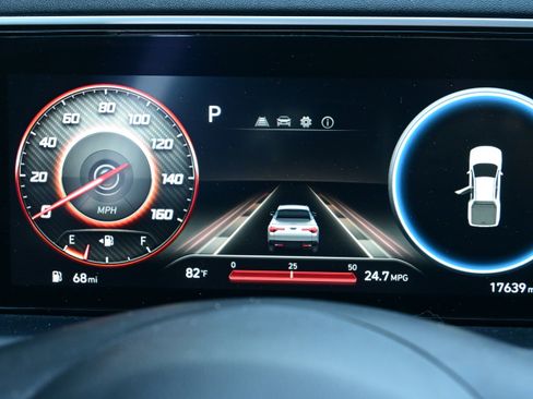 Used 2022 Hyundai Santa Cruz SEL w/ Activity Package image 18