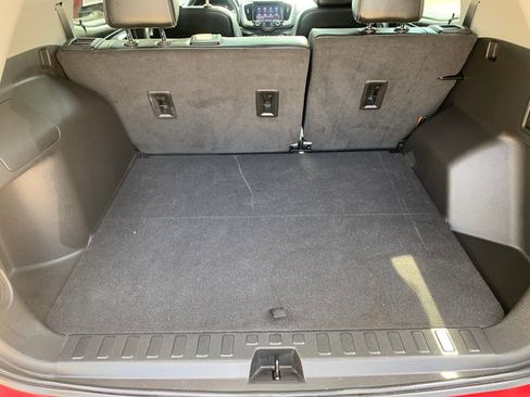 Used 2023 GMC Terrain SLT w/ Tech Package AWD/4WD image 16