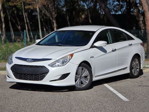 Used 2013 Hyundai Sonata Limited image 8