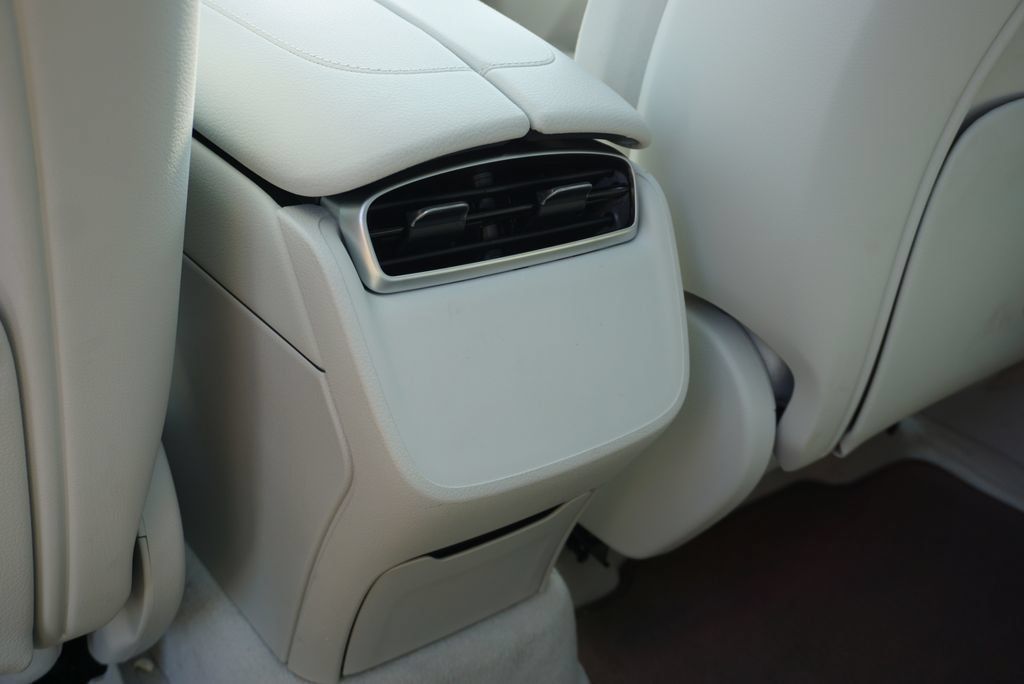 Certified 2023 Mercedes-Benz EQE 500 4MATIC SUV image 43