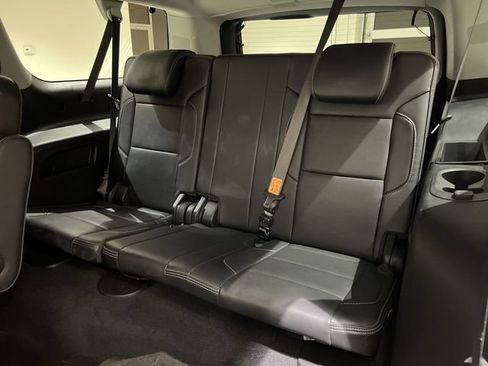 Used 2020 GMC Yukon XL Denali w/ Open Road Package RWD image 25