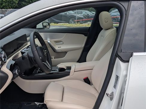 Used 2022 Mercedes-Benz CLA 250 image 15
