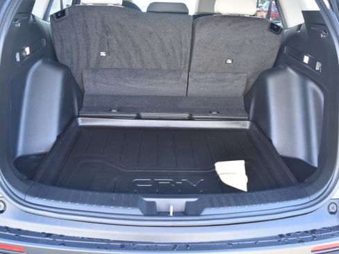 Certified 2024 Honda CR-V EX image 10