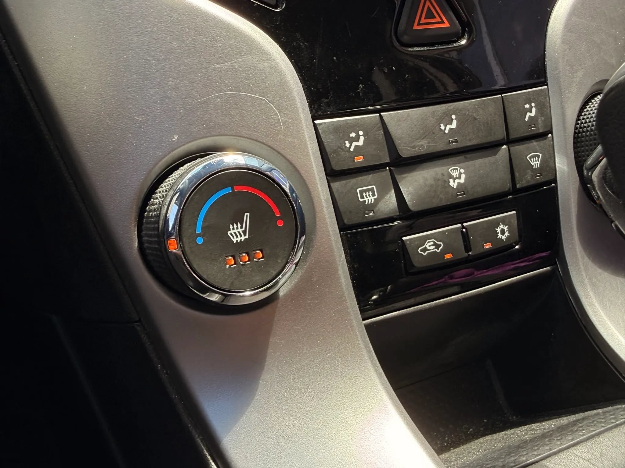 Used 2015 Chevrolet Cruze LT FWD image 15