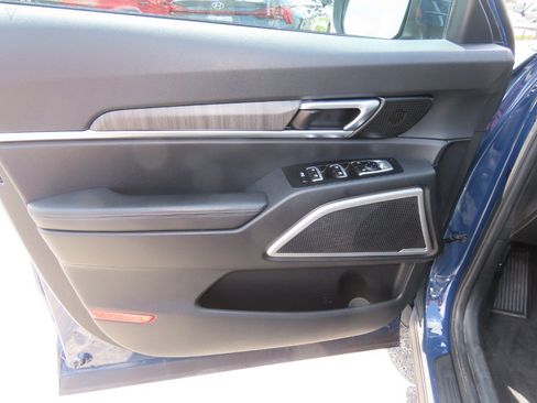 Used 2023 Kia Telluride EX FWD image 25