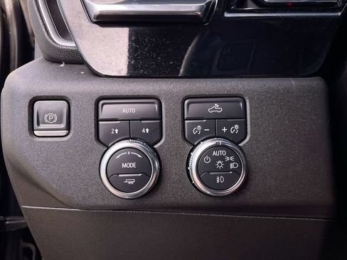 Used 2023 GMC Sierra 1500 Elevation AWD/4WD image 18