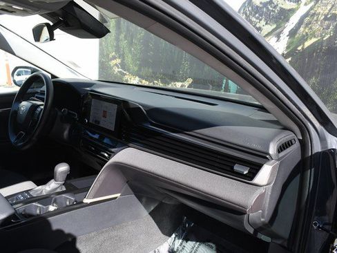 Certified 2025 Toyota Camry LE image 24