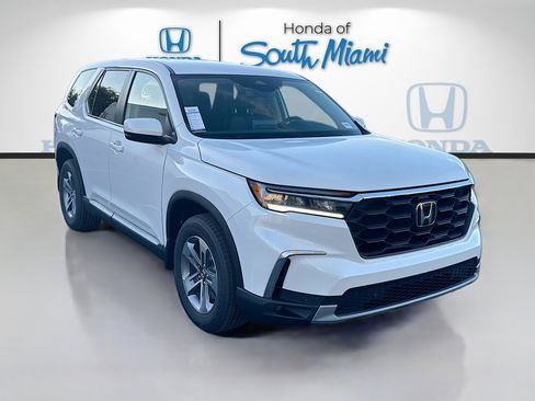 New 2025 Honda Pilot EX-L image 1