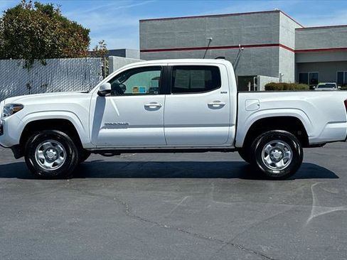 Certified 2023 Toyota Tacoma SR5 RWD image 9