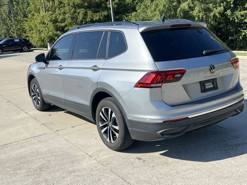Used 2024 Volkswagen Tiguan S FWD image 7