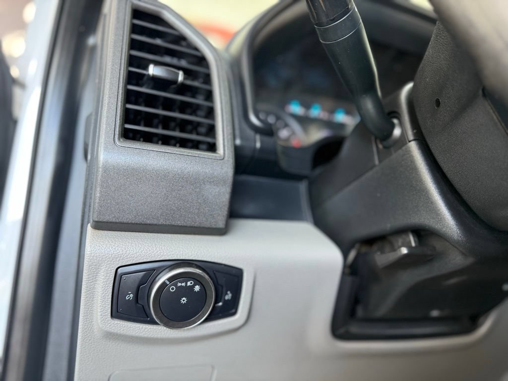 Used 2020 Ford F350 XL w/ Power Equipment Group RWD image 18