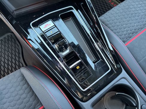 New 2026 Volkswagen GTI SE image 20