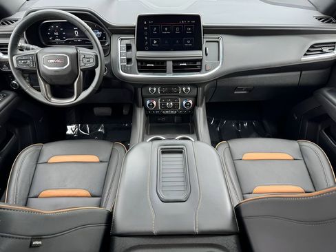 Used 2023 GMC Yukon AT4 w/ AT4 Premium Package AWD/4WD image 24