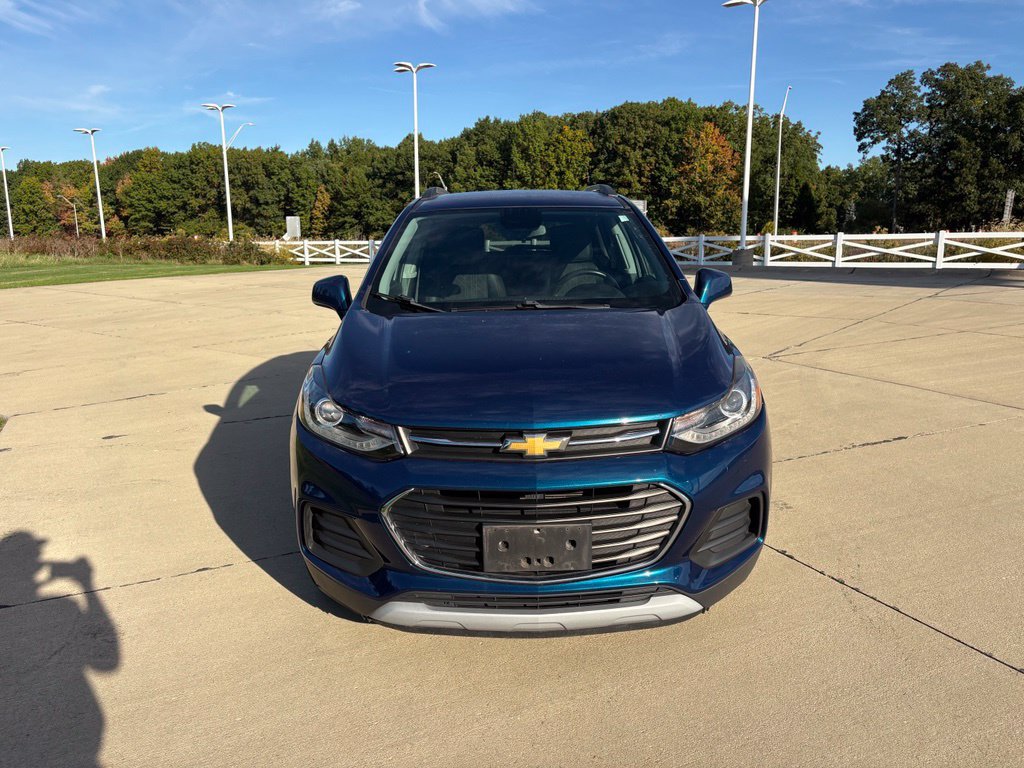 Used 2019 Chevrolet Trax LT w/ LT Convenience Package FWD image 9