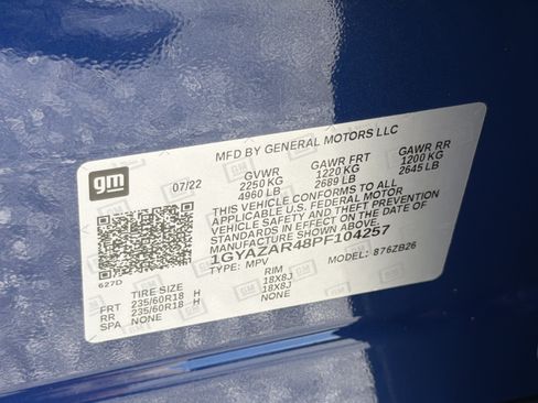 Used 2023 Cadillac XT4 Luxury w/ Cold Weather Package FWD image 32