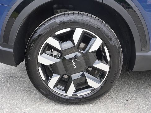 Used 2027 Kia Telluride S w/ Towing Package AWD/4WD image 24