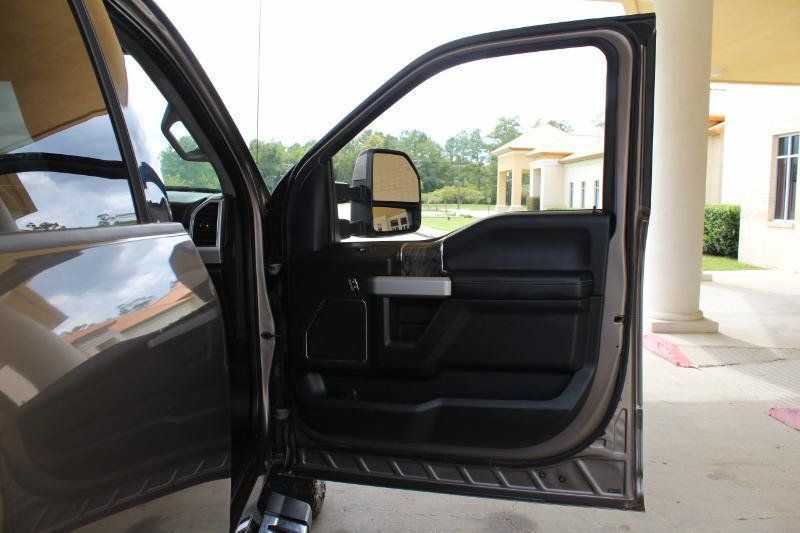 Used 2019 Ford F350 Lariat w/ Lariat Value Package AWD/4WD image 27