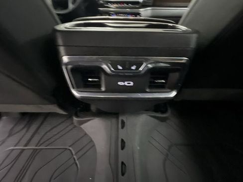 Certified 2024 Chevrolet Silverado 2500 High Country w/ High Country Premium Package AWD/4WD image 21