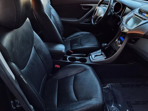 Used 2013 Hyundai Elantra Limited w/ Technology Pkg image 23