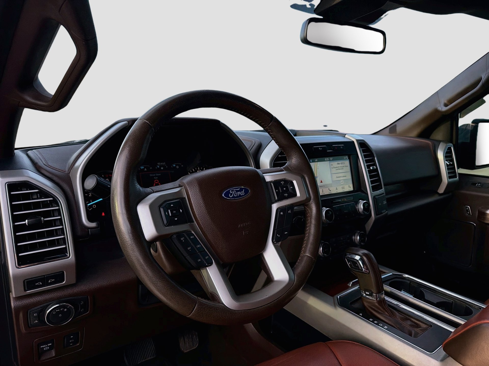 Used 2019 Ford F150 King Ranch w/ Equipment Group 601A Luxury AWD/4WD image 11