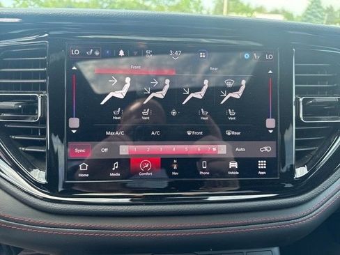 Used 2023 Dodge Durango GT AWD/4WD image 24