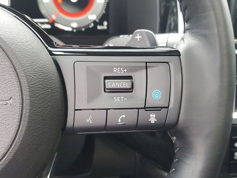 Used 2023 Nissan Pathfinder Platinum w/ Cargo Package image 27