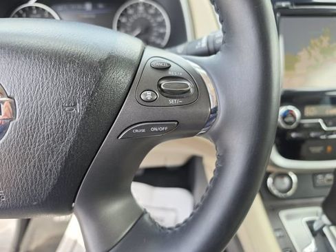Used 2020 Nissan Murano Platinum FWD image 37