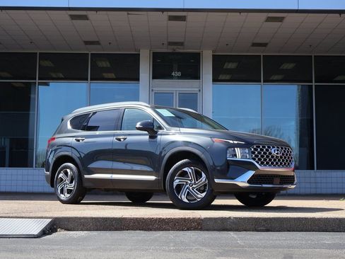 Used 2023 Hyundai Santa Fe SEL w/ Premium Package image 2