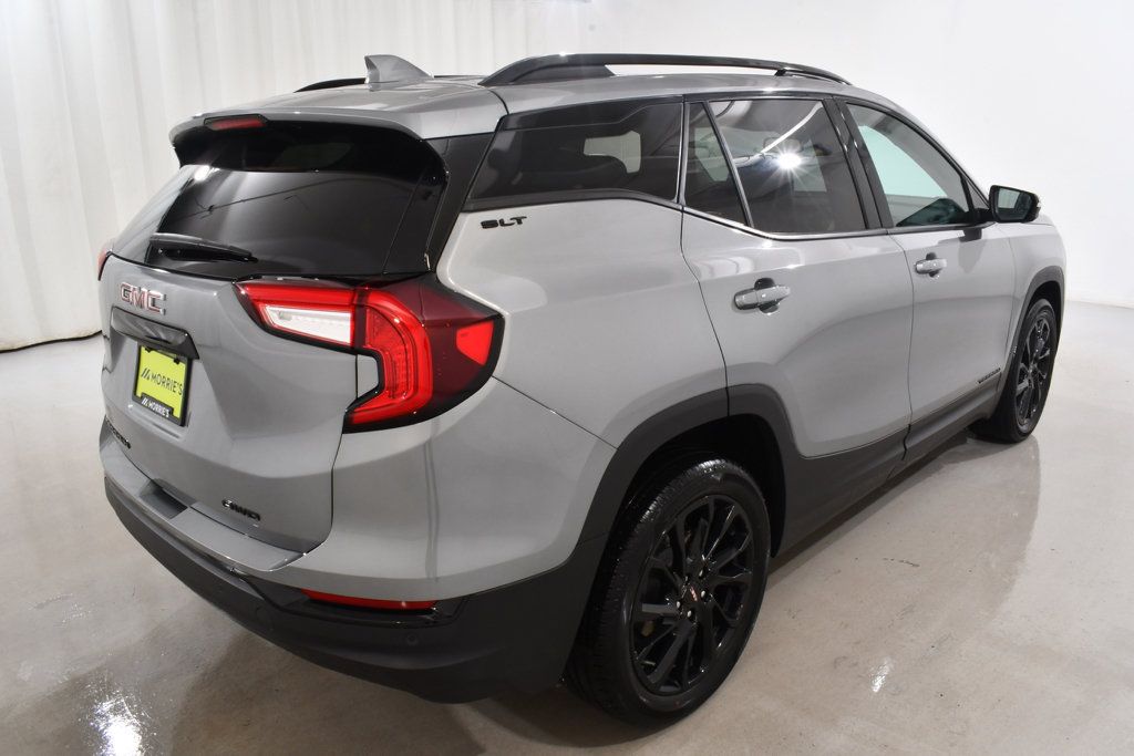 Used 2024 GMC Terrain SLT w/ Tech Package AWD/4WD image 11