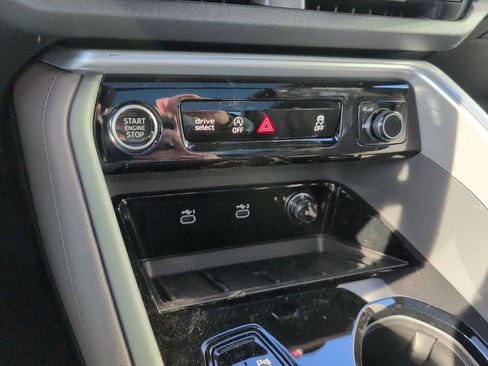 New 2025 Audi Q5 Premium Plus image 9