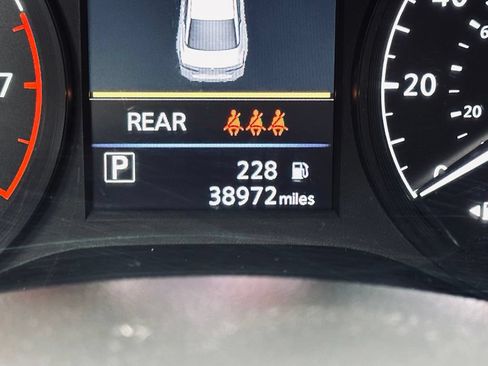 Used 2023 Nissan Altima 2.5 S FWD image 33