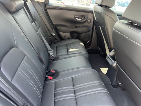 Used 2027 Honda HR-V EX-L image 14