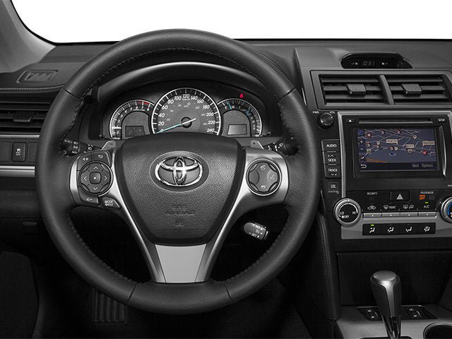 Used 2013 Toyota Camry LE FWD image 9