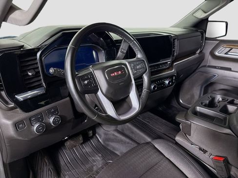 Used 2024 GMC Sierra 1500 Elevation image 9