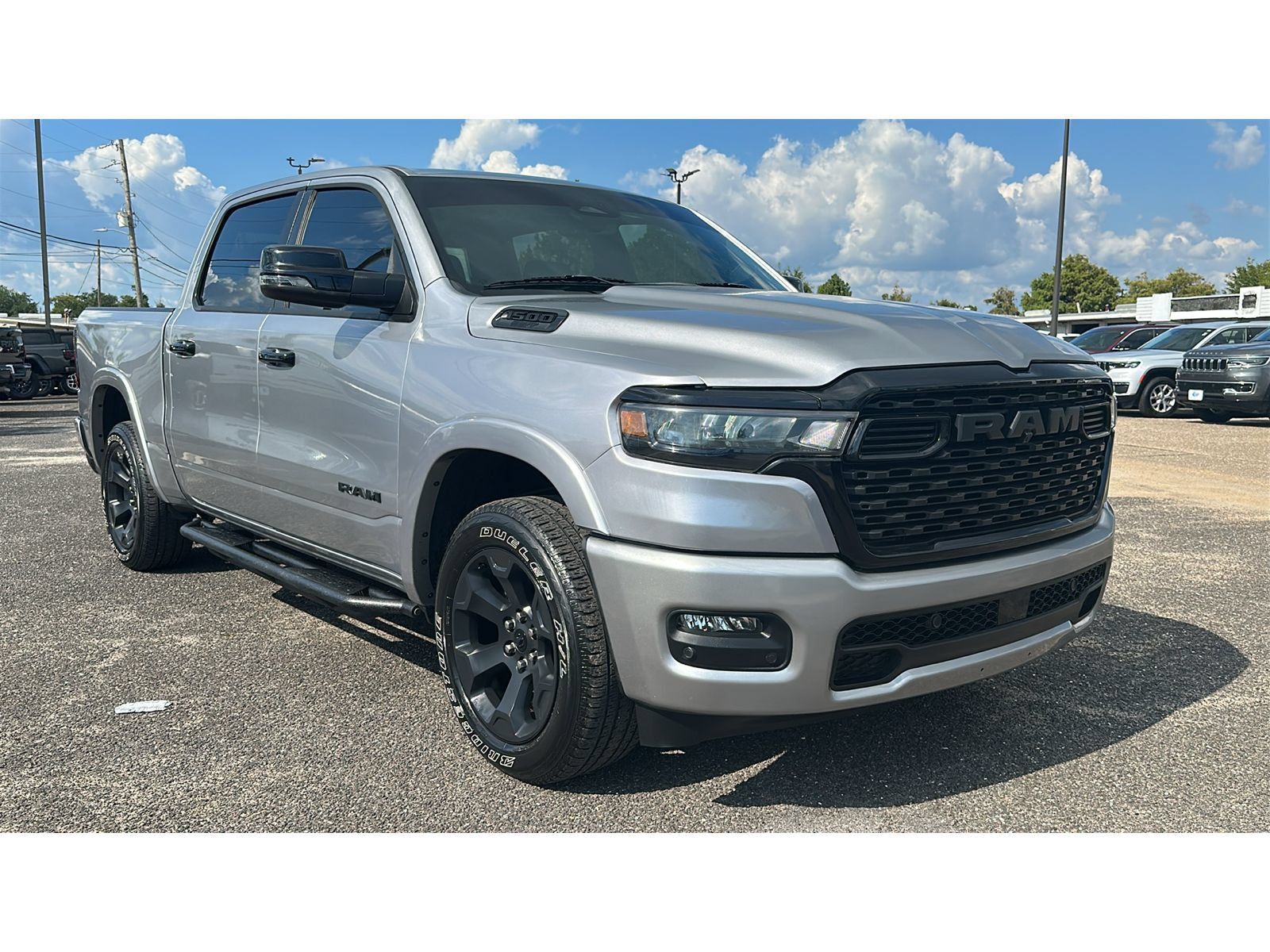 Used 2025 RAM 1500 Big Horn AWD/4WD image 8