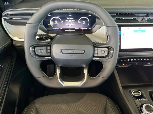 New 2026 Jeep Cherokee Laredo AWD/4WD image 14