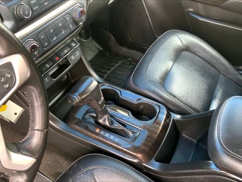 Used 2018 GMC Canyon SLT w/ Driver Alert Package image 17