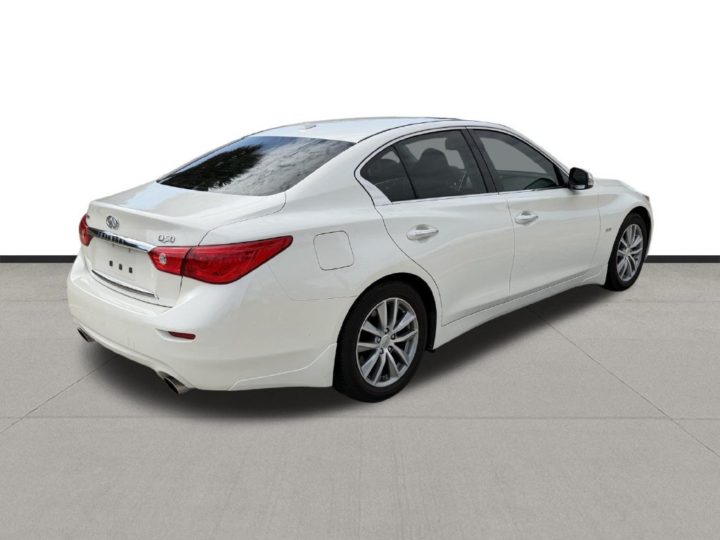 Used 2016 INFINITI Q50 3.0t Premium w/ 3.0T Premium Plus Package RWD image 5