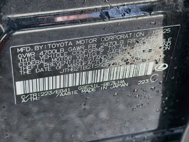 Used 2025 Lexus IS 350 F Sport w/ Accessory Package RWD image 40