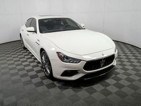 Used 2022 Maserati Ghibli Modena Q4 AWD/4WD image 28