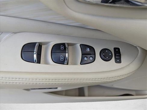 Used 2017 Nissan Murano SL image 10