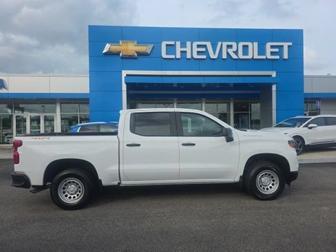 New 2026 Chevrolet Silverado 1500 W/T w/ WT Value Package AWD/4WD image 2