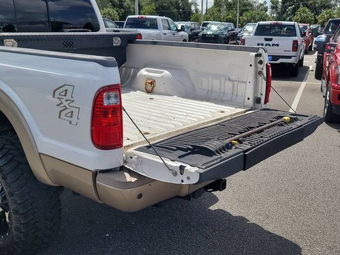 Used 2011 Ford F350 King Ranch w/ King Ranch w/Chrome Pkg AWD/4WD image 8